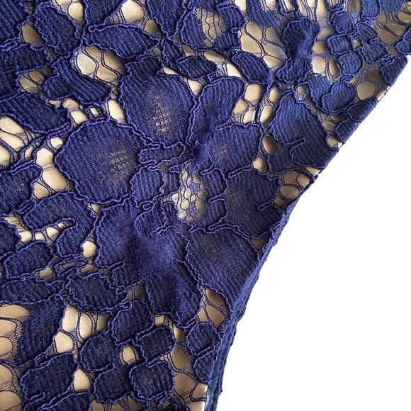 Vince Camuto | Allover Lace Halter Midi Dress, Size 12 - Picture 13 of 13